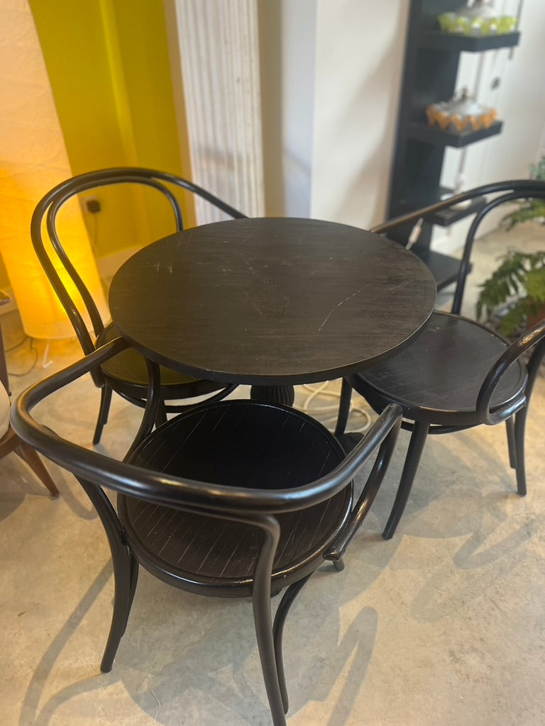 Early 19th C Indian ebony and ebonised circular occasional table